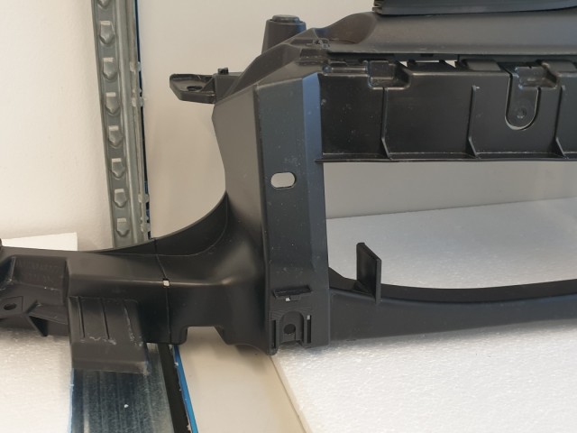 512521 Citroen DS4, 2011, Első Lökhárító Tartó, FELSŐ, 9673046277.