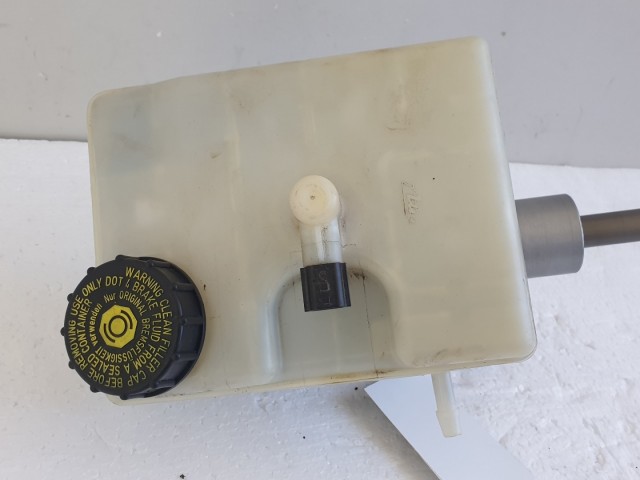 511046 Renault Master 2.3 Dci, 2014, Főfékhenger, Munkahenger.