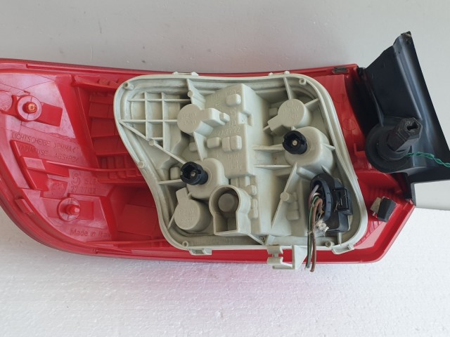 511053 Audi A3 2005, Jobb Hátsó Lámpa, 5 Ajtós, 8P4945096.