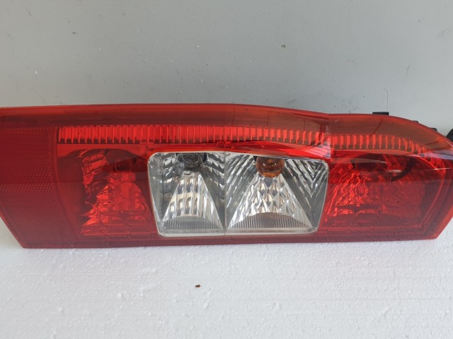 511054 Ford Transit 2008, Bal Hátsó Lámpa, 6C11-13405-A.