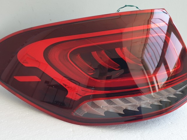 511056 Mercedes GLC 2020, Bal Hátsó Led Lámpa, A2539069301.