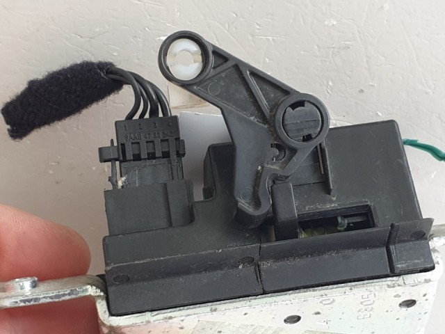 512047 Ford KA, 2010, Csomagtérajtó Zár, Zárszerkezet, 51809766.