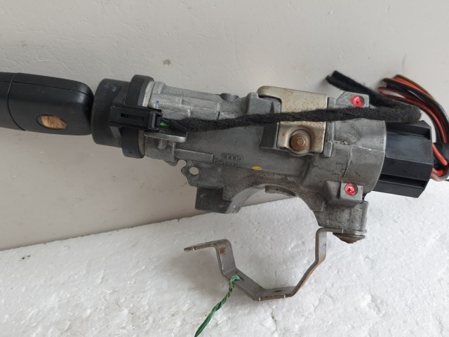 512056 Seat Ibiza 2010, Gyújtáskapcsoló, Kulccsal, 4B0905851Q.