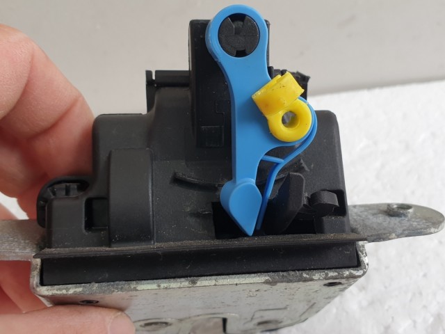 512059 Fiat Panda 3, 2013, Csomagtérajtó Zár, Zárszerkezet, 51842911.