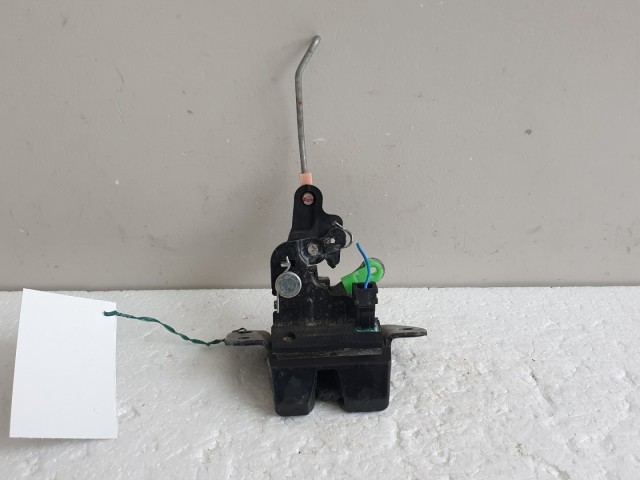 512060 Kia Sportage 2009, Csomagtérajtó Zár, Zárszerkezet, ALSÓ.