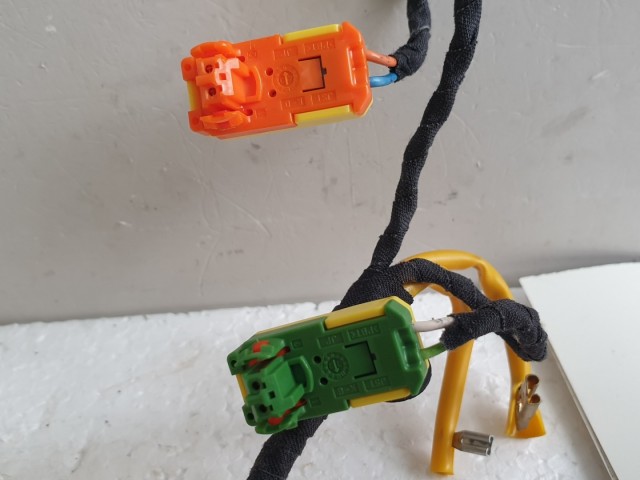 512064 Audi A4, A3, 2010, Légzsák Csatlakozó, 8P0971589AA. Kormánylégzsákba.