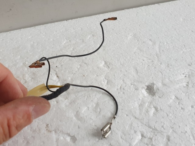 512066 VW Golf 5, 2007, Légzsák Csatlakozó, 1K0971584N. Kormányba.