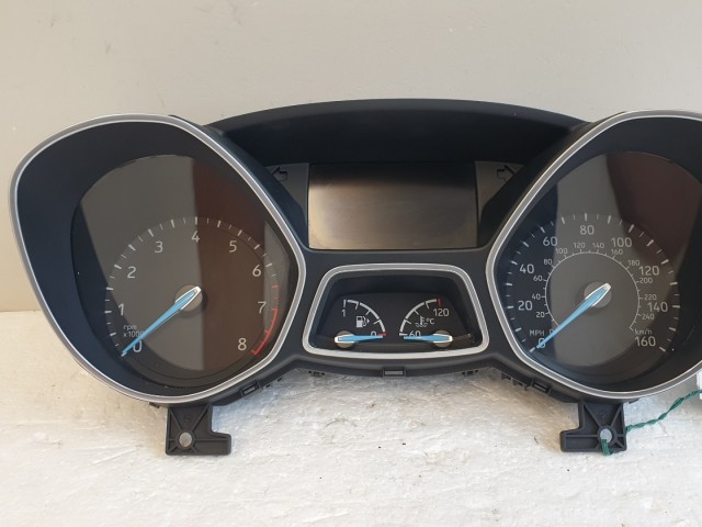 511909 Ford Focus 3, 2015, Óracsoport, F1ET-10849-BKH. Angol, Alkatrésznek.