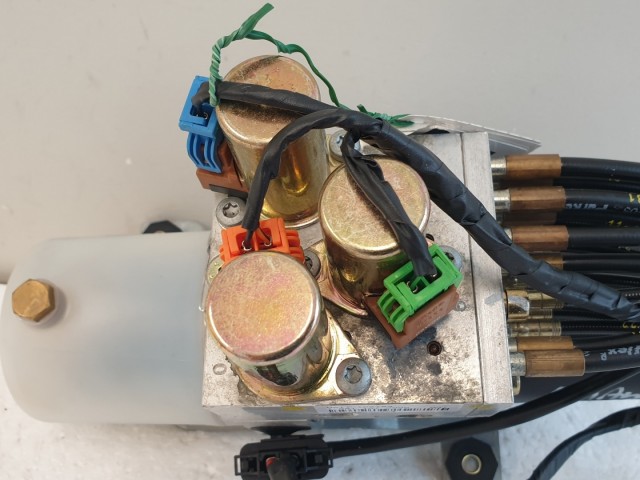 511917 Saab 9.3, Cabrio 2006, Tető Mozgató Hidraulika Szivattyú, DAi1-105783.