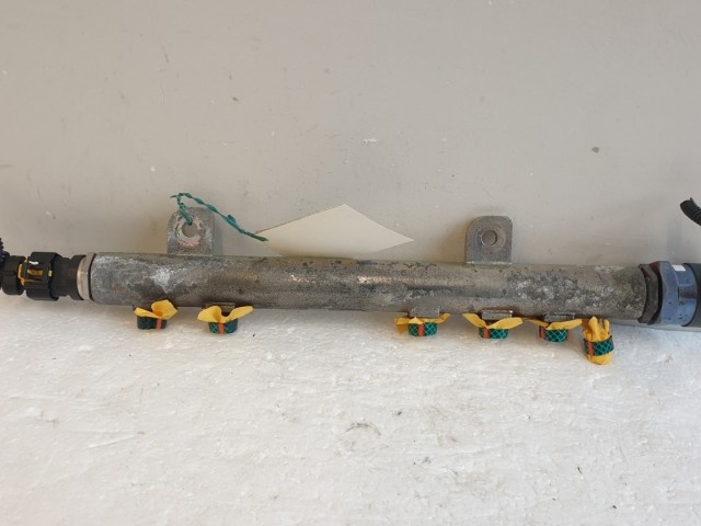 511920 Opel Corsa D, Rail Cső Közösnyomócső, 0445214086, Bosch, 1.3 Diesel.
