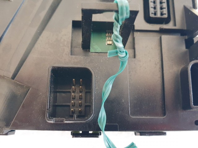 508327 VW Passat 2006, Multikormány Elektronika Vezérlő, 8P0953549K.