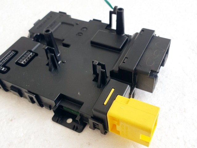 508366 VW Passat B6, Multikormány Elektronika, Vezérlő, 03C953549L.