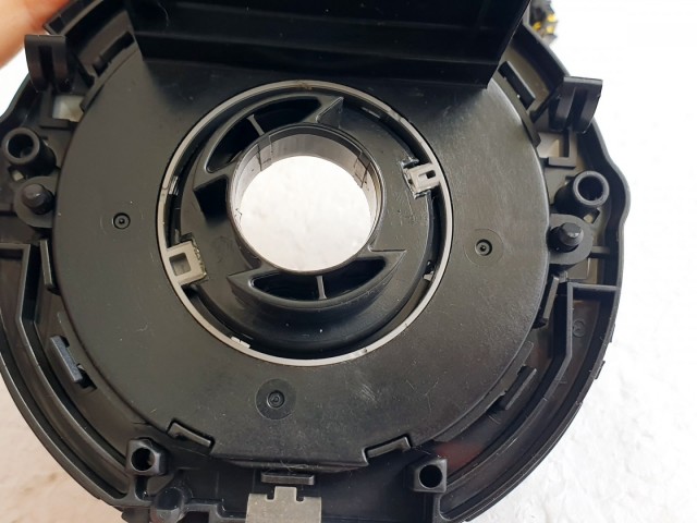 508369 Suzuki SX4, Swift, Légzsák Átvezető Szalag, Kormányszög Jeladós.