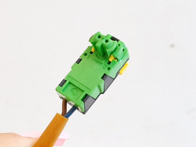 508405 Opel Antara 2007, Légzsák Átvezető Szalag, 8 Tüsi.