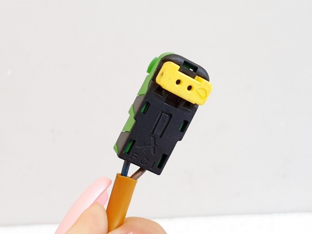 508405 Opel Antara 2007, Légzsák Átvezető Szalag, 8 Tüsi.