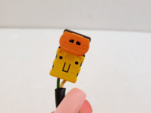 508406 Opel Astra J, Légzsák Átvezető Szalag, 13589398. Korányszög Jeladós.