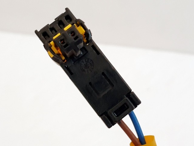 508416 Hyundai i30, 2009, Légzsák Átvezető Szalag, 8 Tüsi.