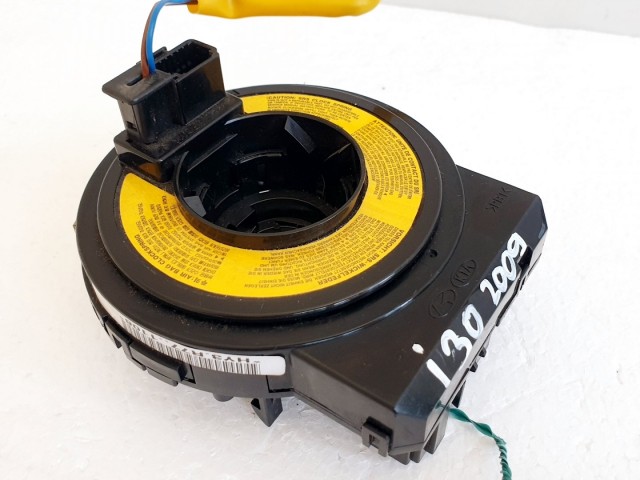 508416 Hyundai i30, 2009, Légzsák Átvezető Szalag, 8 Tüsi.