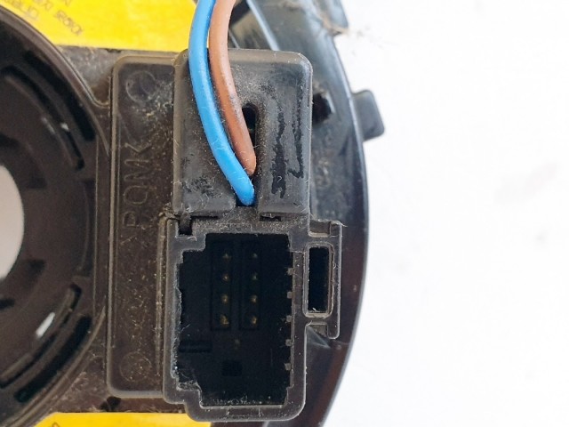 508416 Hyundai i30, 2009, Légzsák Átvezető Szalag, 8 Tüsi.