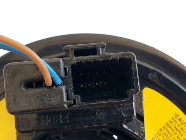 508422 Kia Ceed 2009, Légzsák Átvezető Szalag, 8 Tüsi.