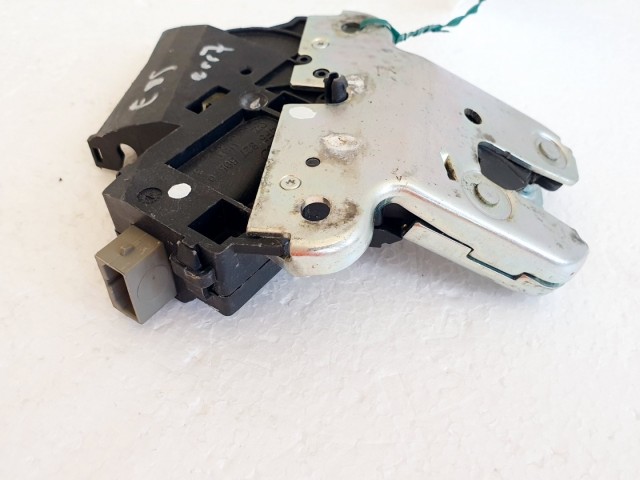 508496 VW Eos 2007, Csomagtérajtó Zár, 4F5827505D, Zárszerkezet.