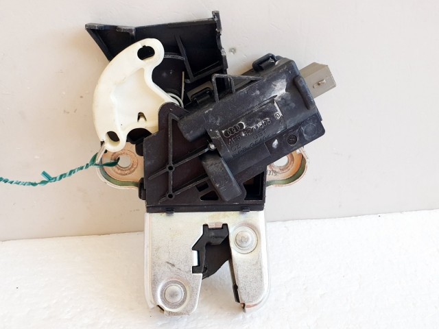 508498 VW Passat CC, Csomagtérajtó Zár, 4F5827505D, Zárszerkezet.