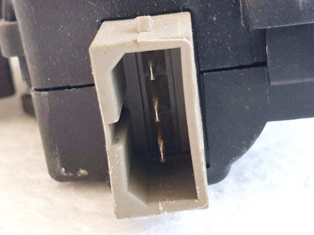 508498 VW Passat CC, Csomagtérajtó Zár, 4F5827505D, Zárszerkezet.