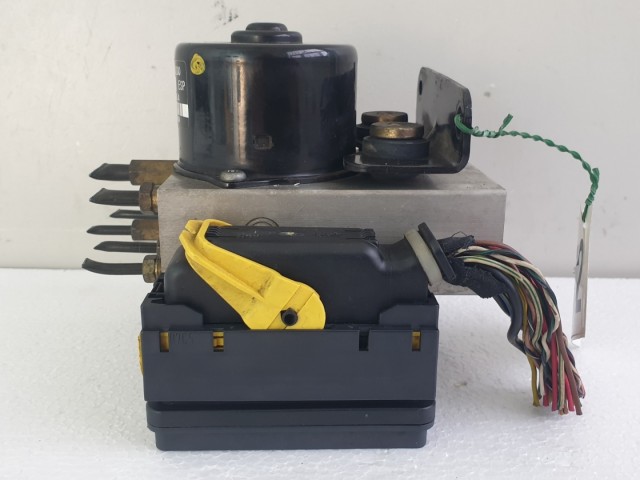 512772 SSangyong Rexton RX, ABS Kocka, 48490-08200. 00401580C1.