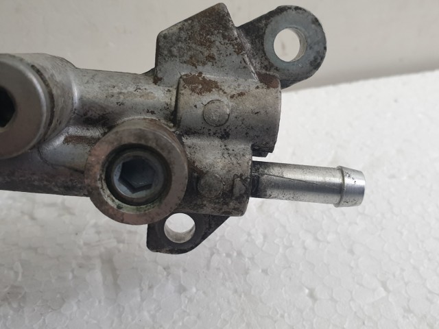 512815 VW Passat, PD,  Vákumpumpa, Tandempumpa, 038145209C. Bosch.