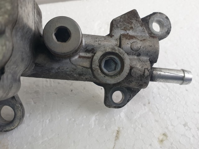 512815 VW Passat, PD,  Vákumpumpa, Tandempumpa, 038145209C. Bosch.