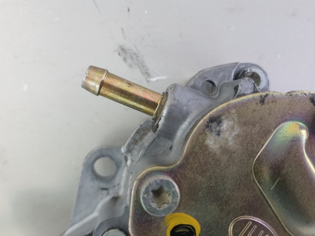 512818 VW Passat, PD,  Luk Vákumpumpa, 038145209A, Tandempumpa.