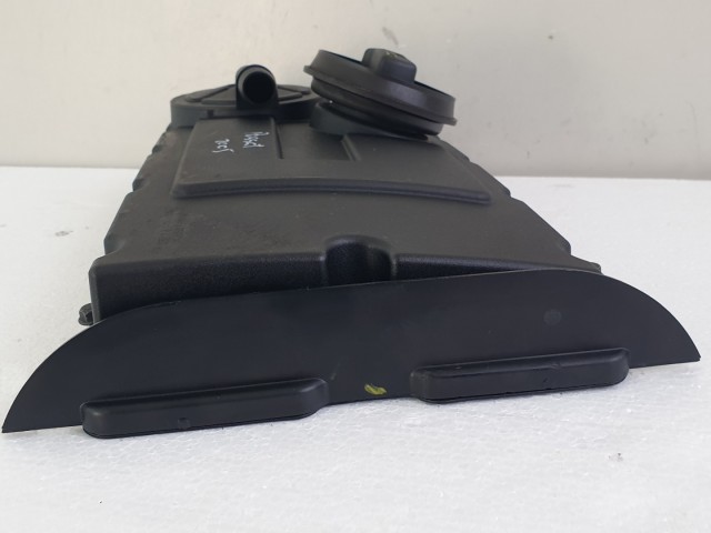 512819 Vw Passat B6, 2.0 PD 16 Szelep, 2008, Szelepfedél, 03G103475.