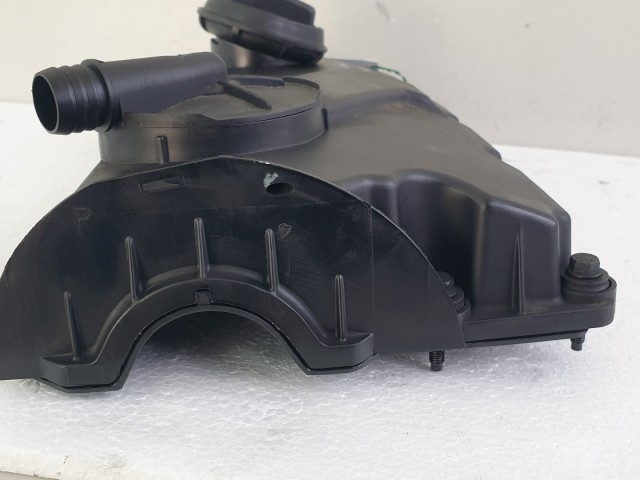 512822 VW Passat 2003, PD, 8 Szelep, Szelepfedél, 038103475N.