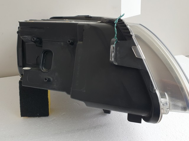 512827 Audi A6 C6 2008 Bal Első XENON Fényszóró, 4F0941003, Lámpa. 