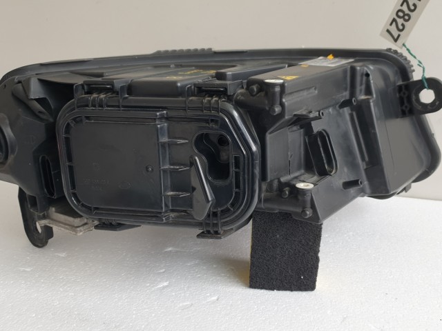 512827 Audi A6 C6 2008 Bal Első XENON Fényszóró, 4F0941003, Lámpa. 