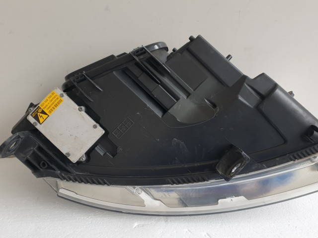 512827 Audi A6 C6 2008 Bal Első XENON Fényszóró, 4F0941003, Lámpa. 