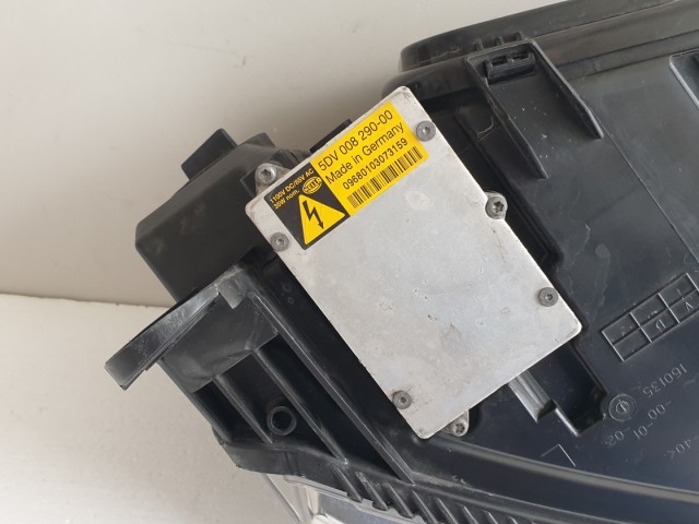 512827 Audi A6 C6 2008 Bal Első XENON Fényszóró, 4F0941003, Lámpa. 