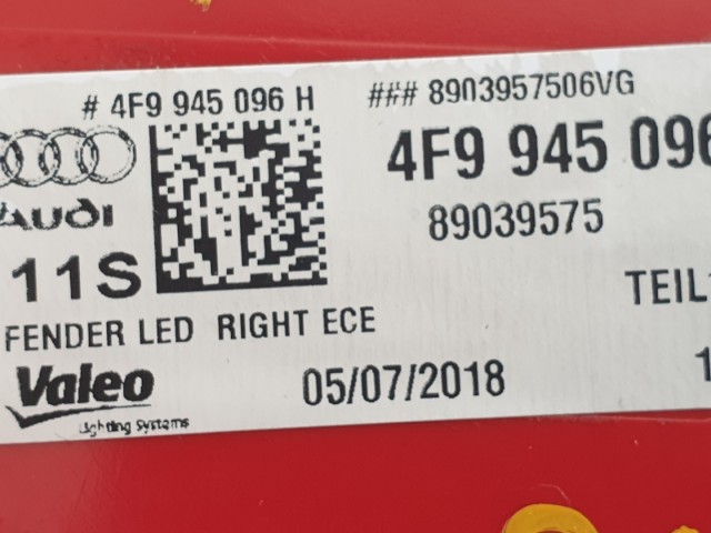 512828 Audi A6 Kombi 2008,  Jobb Hátsó Külső LED Lámpa, 4F9945096H.