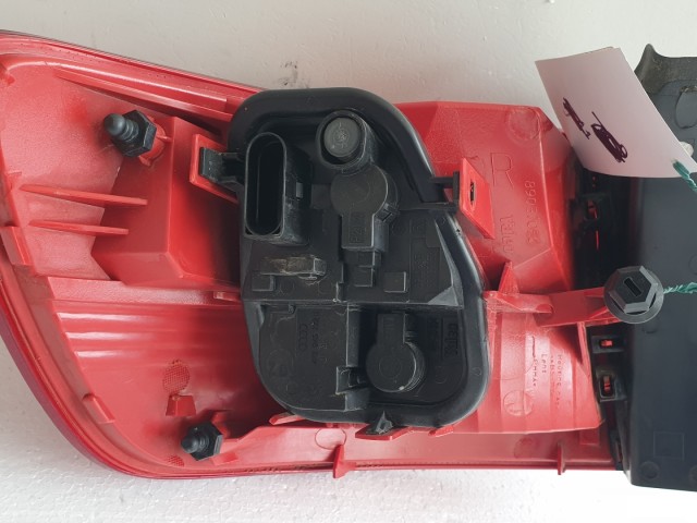 512828 Audi A6 Kombi 2008,  Jobb Hátsó Külső LED Lámpa, 4F9945096H.