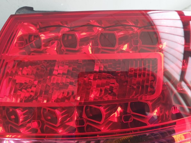 512828 Audi A6 Kombi 2008,  Jobb Hátsó Külső LED Lámpa, 4F9945096H.