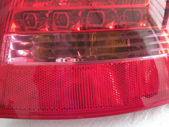 512828 Audi A6 Kombi 2008,  Jobb Hátsó Külső LED Lámpa, 4F9945096H.