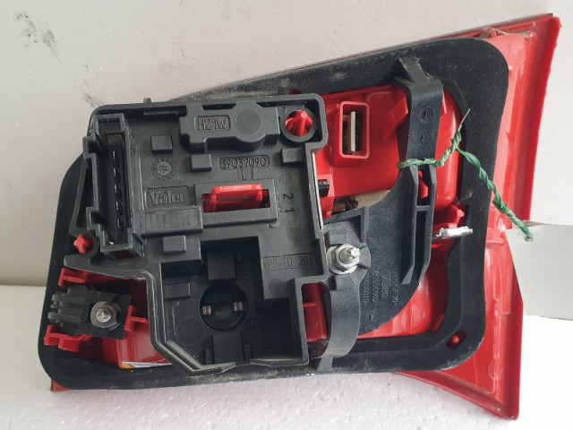 512831 Audi A6 Kombi 2008, Bal Hátsó Belső LED Lámpa, 89317059.