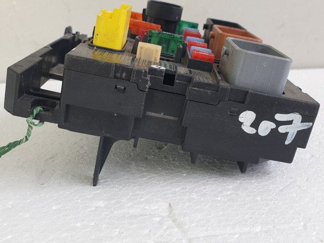 512833 Peugeot 207, Biztosítéktábla, 9664055780, Bsm L11, Delphi.