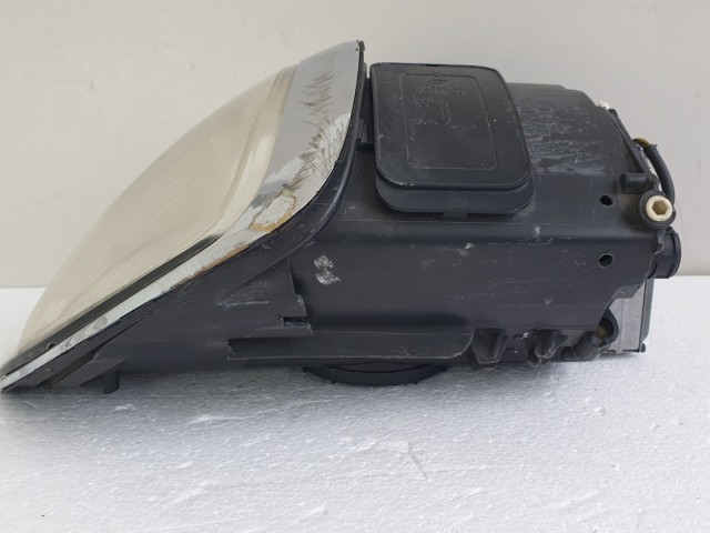 512839 Lancia Thesis Jobb Xenon Fényszóró, Lámpa, 154926-00R. Hibás.