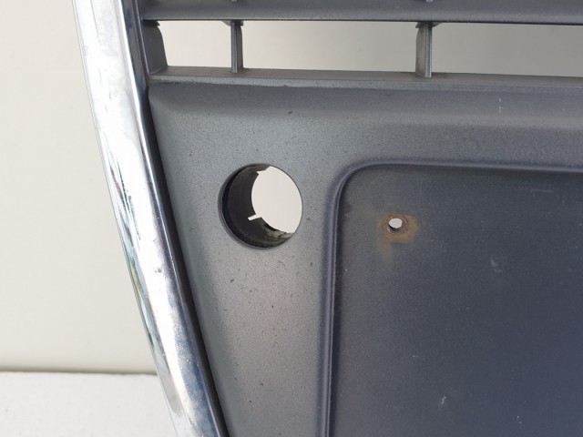 512841 Audi A6 C6, 2008, Radaros Hűtőrács, Díszrács, 4F0853651.