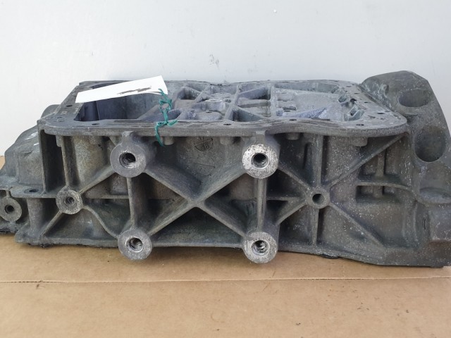 512851 Renault Master 2.3, 2017, Olajteknő, Felső Karter, 110171128R.