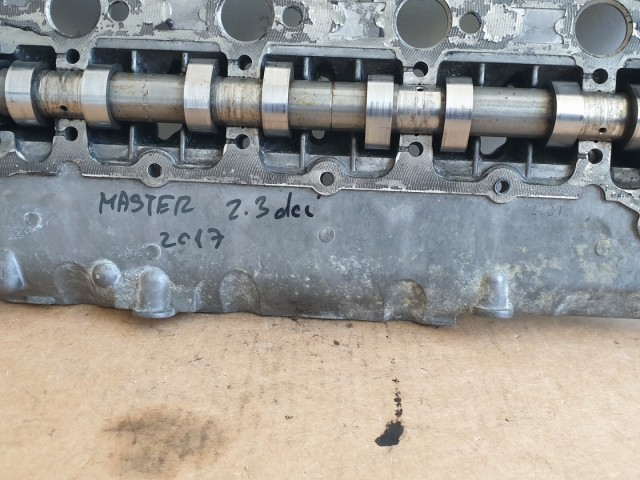 512891 Renault Master 2.3, Dci, Vezérműtengelyház, 130C07155R, Tengelyek Házzal.