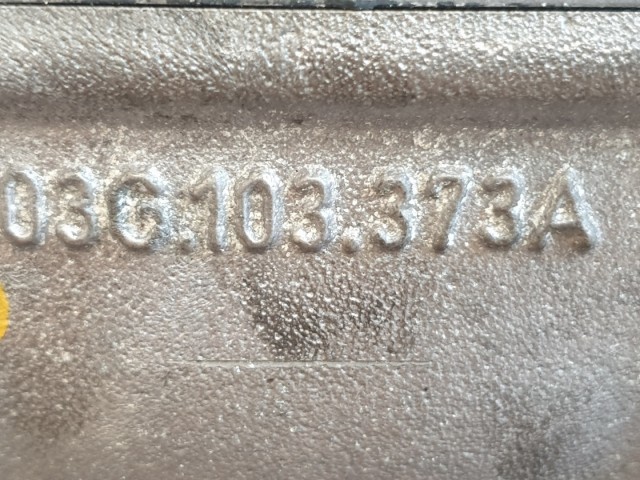 512916 VW Passat B6, 2.0, 16V, Hengerfej, Síkolt 03G103373A, Nyomáspróbált.