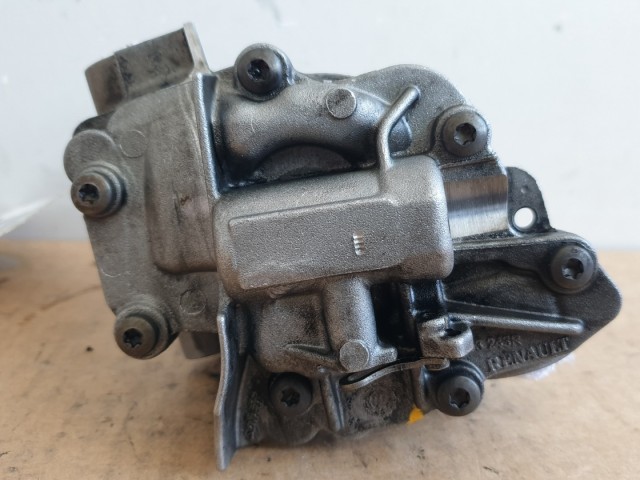 512892 Renault Master 2.3, Dci,  Olajszivattyú, Olajpumpa, 150107643R.