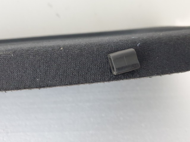 513010 Renault Megane 3, Kalaptartó, 5 Ajtóshoz.